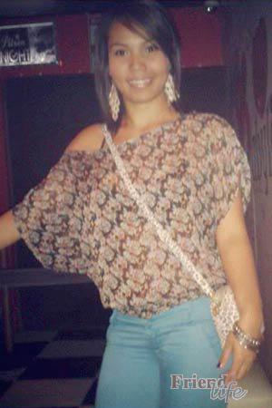 118156 - Andrea Age: 27 - Colombia