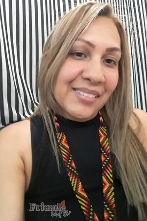 159779 - Tatiana Age: 42 - Colombia