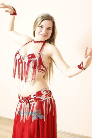 160002 - Elena Age: 40 - Russia
