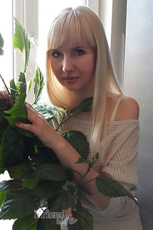 164690 - Yana Age: 42 - Ukraine