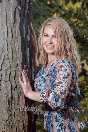 165301 - Elena Age: 40 - Ukraine