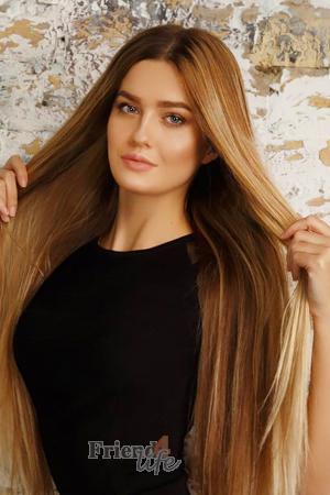 172854 - Alena Age: 33 - Ukraine