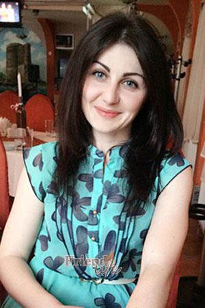 182301 - Svetlana Age: 37 - Ukraine