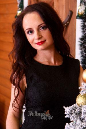 185678 - Kseniya Age: 37 - Russia