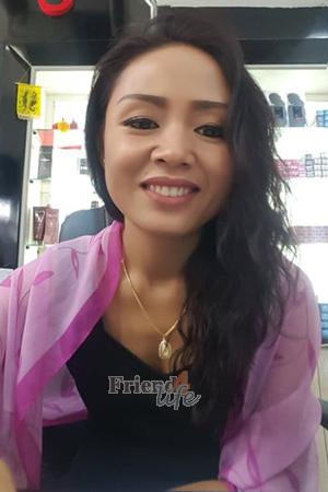 186107 - Kanticha Age: 39 - Thailand