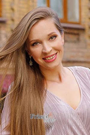 187114 - Ekaterina Age: 36 - Ukraine