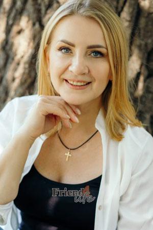 188124 - Nataliya Age: 59 - Ukraine