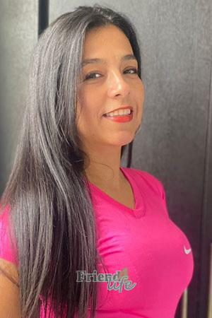 191919 - Nini Yohanna Age: 44 - Colombia