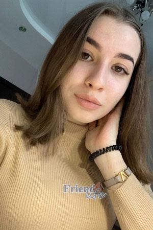 202469 - Daria Age: 19 - Russia