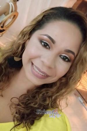 204181 - Liliana Age: 48 - Colombia