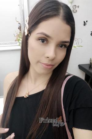 205223 - Daniela Age: 25 - Colombia