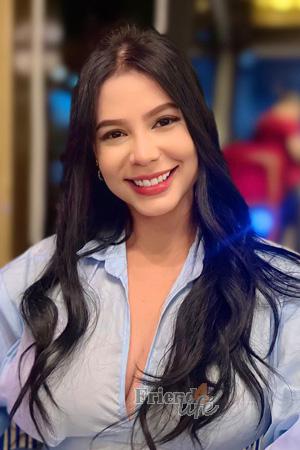 209519 - Eilin Age: 24 - Colombia