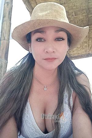 209753 - Paola Age: 38 - Peru