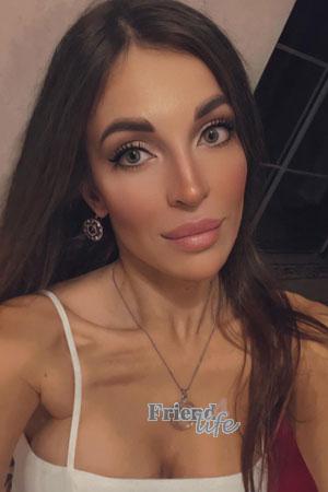 210361 - Valeria Age: 33 - Russia