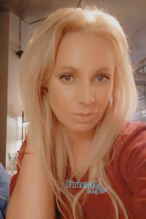 210764 - Ksenia Age: 38 - Russia