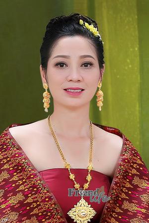 211472 - Seila Age: 37 - Cambodia