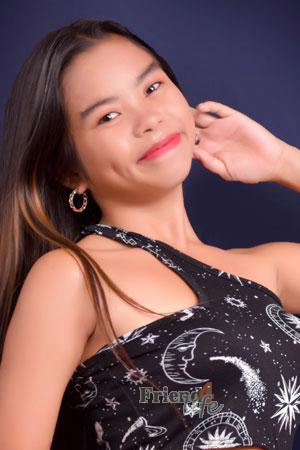 213016 - Ruvelyn Age: 20 - Philippines