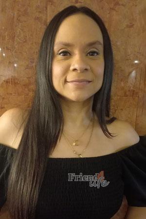 213758 - Paola Alexandra Age: 44 - Colombia