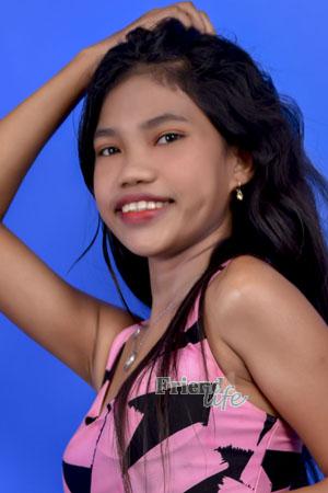 214920 - Kyla Age: 19 - Philippines