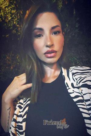 215731 - Laura Age: 41 - Costa Rica