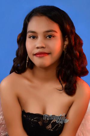 216269 - Catherine Age: 20 - Philippines
