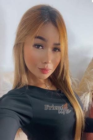 216417 - Yulieth Age: 24 - Colombia