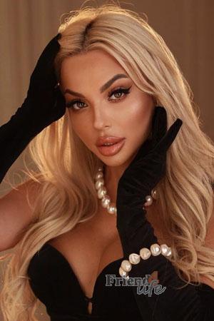 218900 - Victoria Age: 31 - Ukraine