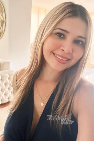 220761 - Katia Age: 45 - Colombia