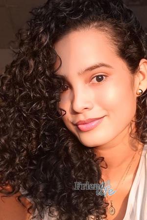 221400 - Yara Age: 30 - Colombia
