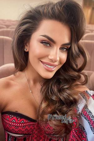 221863 - Alina Age: 18 - Ukraine