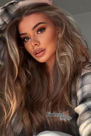 222084 - Olena Age: 28 - Ukraine
