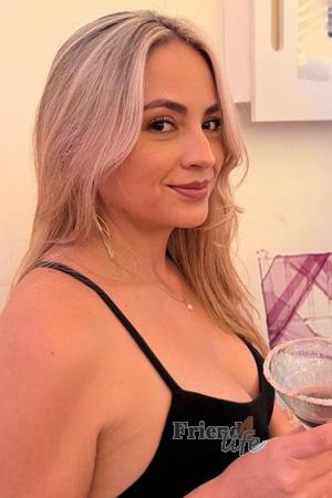 224609 - Yudy Age: 36 - Colombia