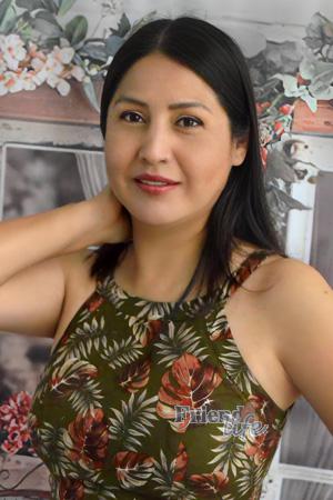 225018 - Vanessa Age: 42 - Peru