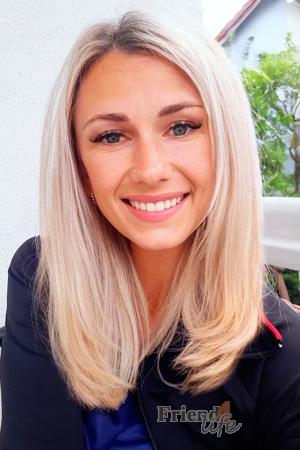 225060 - Daryna Age: 38 - Poland