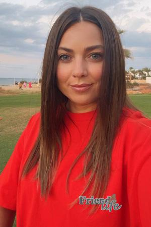 225180 - Marina Age: 38 - Ukraine