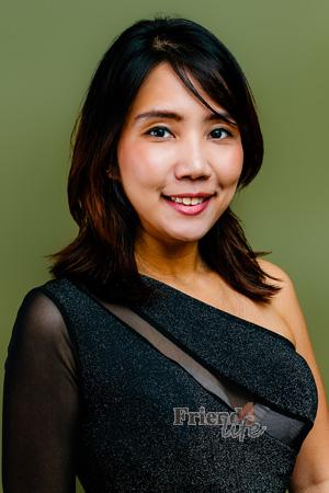 225931 - Chatchada Age: 36 - Thailand