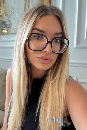 226611 - Diana Age: 22 - Ukraine