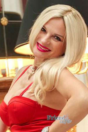 226678 - Julia Age: 52 - Ukraine