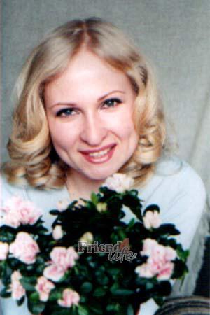 66248 - Marina Age: 30 - Russia