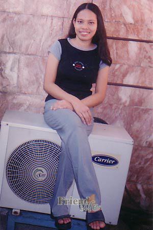 67742 - Rodelyn Age: 25 - Philippines